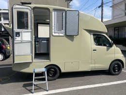 トヨタ ライトエーストラック 1.5 DX シングルジャストロー 三方開 100L給排水タンクコールドテーブル冷蔵庫