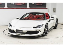 フェラーリ 296GTS F1 DCT Bianco Italia / Rosso