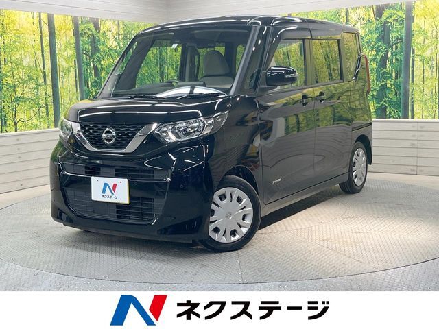 電動スライドドア　全周囲カメラ　衝突被害軽減システム　禁煙車