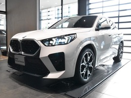 BMW X2 xドライブ20i Mスポーツ 4WD 電動パノラマルーフ　ステア＆シートヒータ
