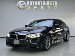BMW 5シリーズ 523d xドライブ Mスピリット ディーゼルターボ 4WD 全周囲カメラ有り　　CARPLAY付き