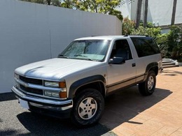 シボレー タホスポーツ ベースグレード YANASE正規ディーラー車/ATホワイトレター