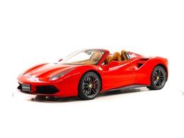 フェラーリ 488スパイダー F1 DCT 