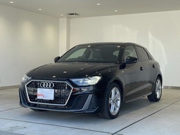 アウディ A1スポーツバック 35 TFSI Sライン 正規ディーラー認定中古車　認定保証付き