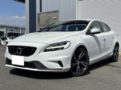 V40
