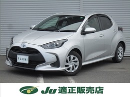 トヨタ ヤリス 1.0 X 純正ナビBカメラ　セーフティセンス 禁煙車
