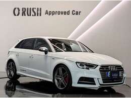 アウディ S3スポーツバック 2.0 4WD アシスタンスP　レザー　Bang＆Olufsen