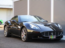 フェラーリ カリフォルニア30 F1 DCT ディーラー車　カーボンパーツ