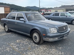 トヨタ センチュリー 5.0 デュアルEMVパッケージ装着車 