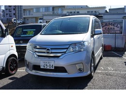 日産 セレナ 2.0 ハイウェイスター Vセレクション 8人乗り　両側パワースライドドア