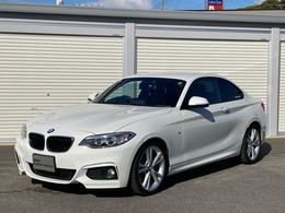 BMW 2シリーズクーペ 220i Mスポーツ Mパフォインパネ　パドルシフト