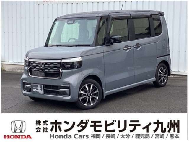 N-BOXカスタムコーディネートスタイル2トーン、純正メモリーナビやLEDライト、両側電動スライドドアやホンダセンシング等装備です。