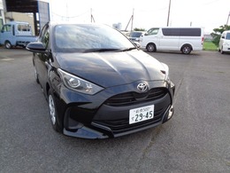 トヨタ ヤリス 1.0 X 
