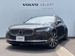 ボルボ V90 アルティメット B5 弊社試乗車・2024年最終型モデル