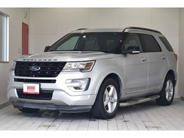 フォード エクスプローラー XLT 4WD 3列シート7人乗り正規ディーラー車