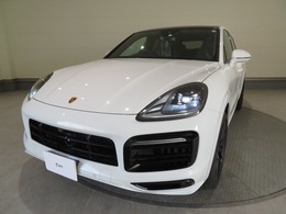 ポルシェ カイエンクーペ GTS ティプトロニックS リアセンターシート 4WD 