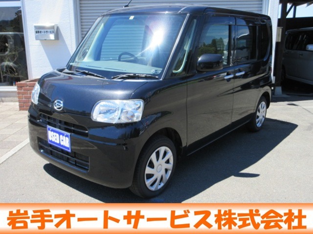 平成24年式　4WDのお車です☆
