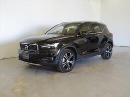 ボルボ XC40 リチャージ プラグイン ハイブリッド T5 インスクリプション 