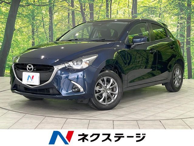 禁煙車　メーカー純正ナビ　全周囲カメラ　ETC　Bluetooth
