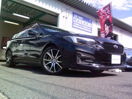 スバル インプレッサスポーツ 2.0 i-L アイサイト ブラックレザーセレクション　8インチナビ