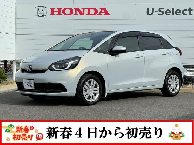 令和5年式弊社元デモカーFIT入庫しました！高年式・低走行距離車になります。お問い合わせはお早めに！