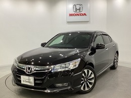 ホンダ アコードハイブリッド 2.0 LX 光触媒抗菌消臭施工済
