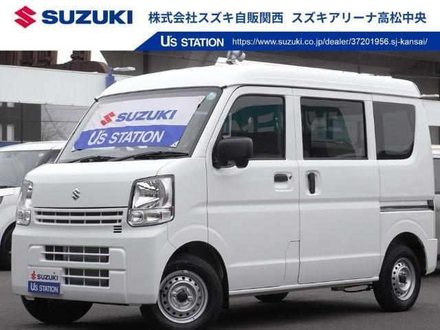 趣味にもお仕事にも大活躍なエブリイ。4人乗車時でもゆとりのある荷室スペースはしっかりと積載できるので便利です◎