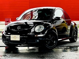 フォルクスワーゲン ニュービートル LZ 左ハンドル・ディーラー車・本革・Feinsten