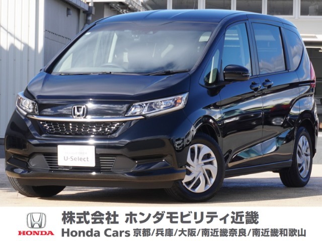 お客様の新車購入時の展示車、試乗車として大切に使用してきましたので安心してご購入していただけることと思います。