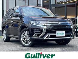 三菱 アウトランダーPHEV 2.4 G 4WD eアシスト AC1500W 充電ケーブル 温席 ETC