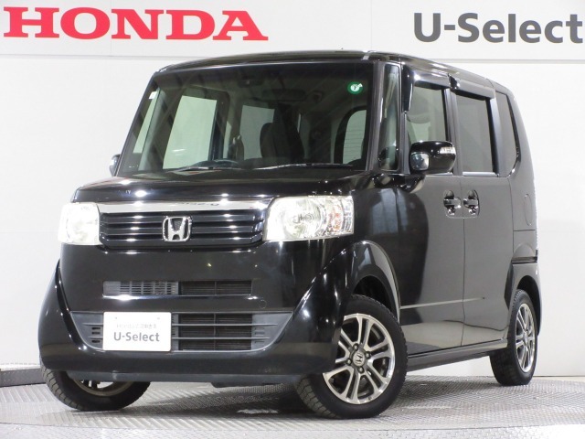 ワンオーナー車のN-BOX (GSSパッケージ)が入庫です。2021年に当社自社工場にて法定点検を実施しております。過去の整備は整備記録簿での確認ができます。