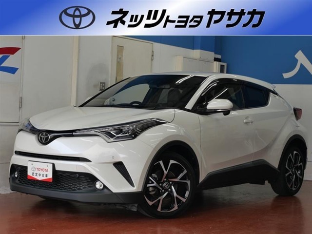お洒落な貴方にお勧めのスタイリッシュSUV☆C-HR☆スマートキー2本☆