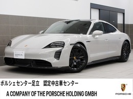 ポルシェ タイカン GTS 4+1シート 4WD リアアクスル　ヘッドアップ　4ゾーンAC