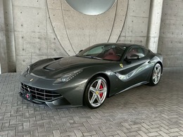 フェラーリ F12ベルリネッタ F1 DCT LEDカ-ボンドライバーゾーン/Fリフタ-/D車