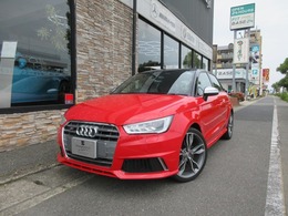アウディ S1スポーツバック 2.0 4WD D車 2015yモデル コントラストルーフ