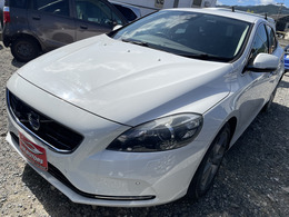 ボルボ V40 T4 車検整備2年　車両保証　ナビ　　ワンオナ