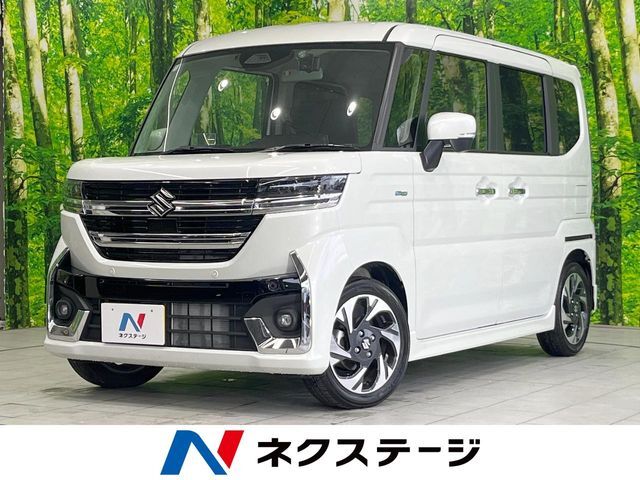 両側電動ドア　バックカメラ　衝突被害軽減システム　レーダークルーズ