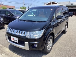 三菱 デリカD：5 2.4 M リミテッド 4WD 社外メモリーナビ　フルセグTV　リヤモニタ