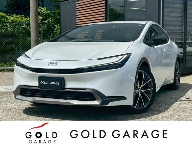 純正8型ディスプレイ　ナビ　トヨタセーフティセンス　レーダークルーズコントロール　バックカメラ　クリアランスソナー　シートヒーター　BSM　PKSB　ETC　純正19インチアルミホイール　LED