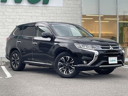 三菱 アウトランダーPHEV 2.0 G プレミアムパッケージ 4WD 純正ナビ フルセグ バックカメラ ETC