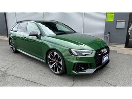 アウディ RS4アバント 2.9 4WD カーボンスタイリングPKG 白革