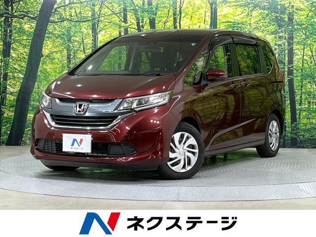 禁煙車　純正ナビ　バックカメラ　両側電動スライドドア　衝突軽減装置