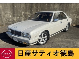 日産 シーマ 4.1 タイプIII リミテッド 本革シート シルキースノーパール 欠品部有