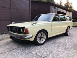 日産 ブルーバードバン フロント車高調　FCRキャブレター ホシノインパル14インチ