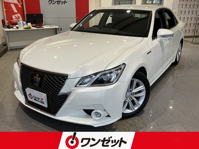 禁煙車　アドバンスドパッケージ　レーダークルーズ　クリアランスソナー　プリクラッシュ　パノラミックビューモニター　メーカーナビ　純正17インチAW　パワーシート　シートヒーター　ステアリングヒーター