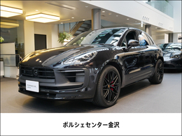 ポルシェ マカン GTS PDK 4WD レザーパッケージ　パノラマルーフ