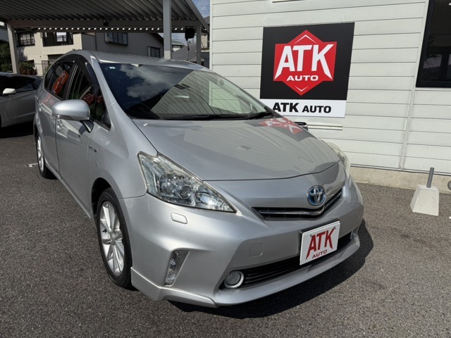 燃費が良く荷物が沢山積める一台になります。アウトドアや長距離移動にもピッタリなお車です。内外装共に綺麗なお車になっております！3列シート　ファミリーカーとしてもご利用可能です。