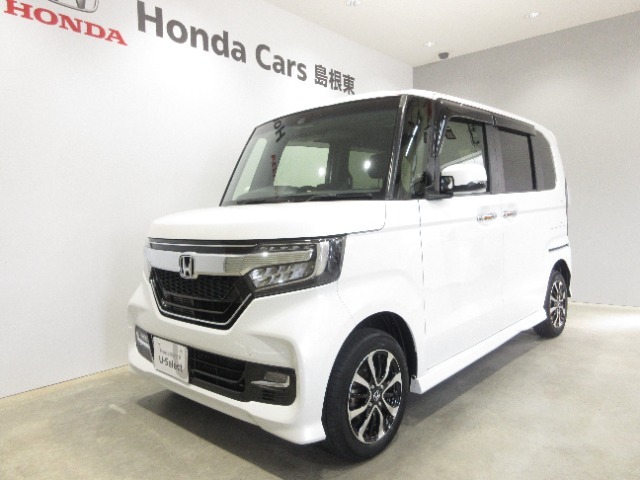 ホンダ人気の軽自動車、N-BOXのカスタム入庫しました♪