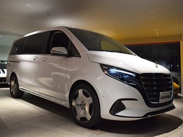 メルセデス・ベンツ Vクラス V220 d エクスクルーシブ ロング プラチナスイート ディーゼルターボ MP202601 イルミネーテッドラジエターグリル・パノラ