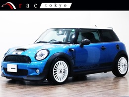 ミニ ミニ クーパーS OZレ-シング17インチアルミ/SACHSサスペン